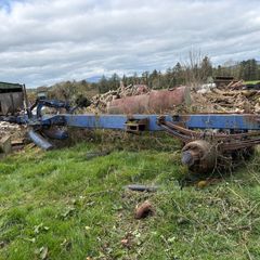 Chassis and axle trailer