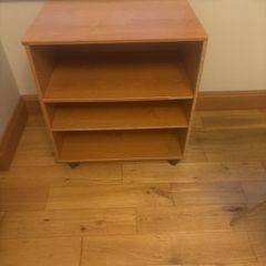 shelf unit on wheels