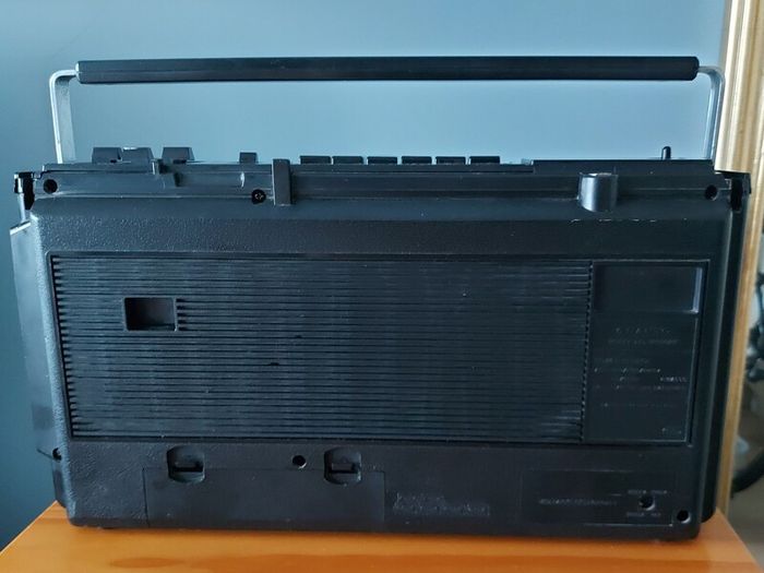 Sanyo M9902K Radio Cassette Recorder, Working and condition good.