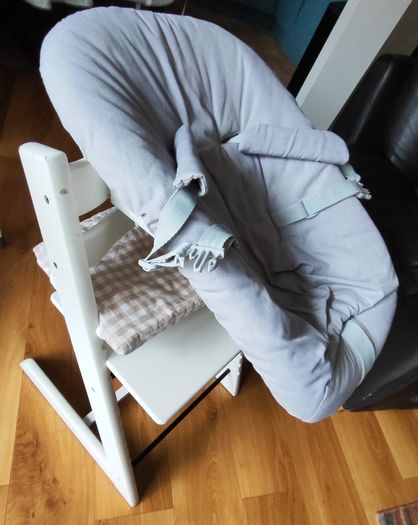 Stoke Tripp Trapp newborn seat