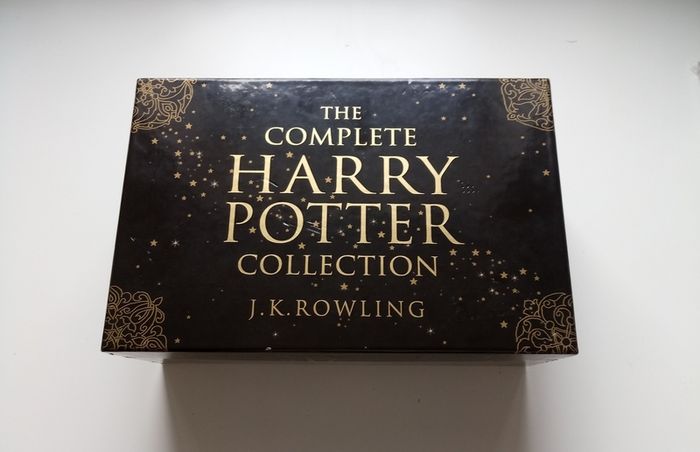 The Complete Harry Potter Collection Boxed Set(Adults)