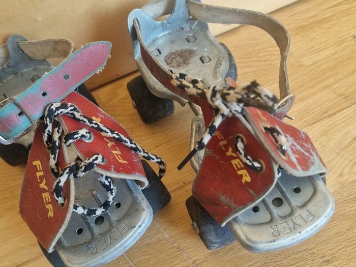 1980s flyer roller skates