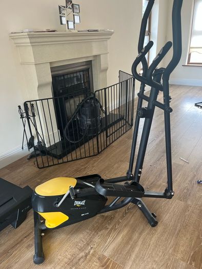 everlast cross trainer