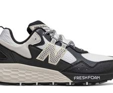 New Balance Fresh Foam Crag v2 trail running shoes,black-and-white mesh upper and a chunky, textured foam midsole Size7(40,5)