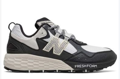 New Balance Fresh Foam Crag v2 trail running shoes,black-and-white mesh upper and a chunky, textured foam midsole Size7(40,5)