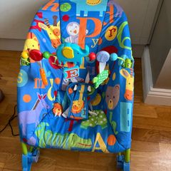 Baby Bouncer - Baby Seat Rocking with vibration Fisher Price