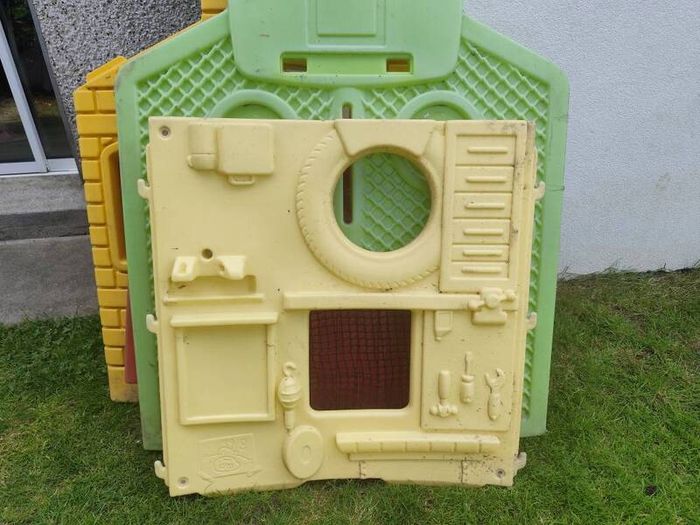 playhouse