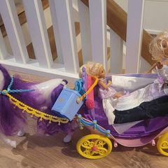 Barbie Wedding Horse and Carriage