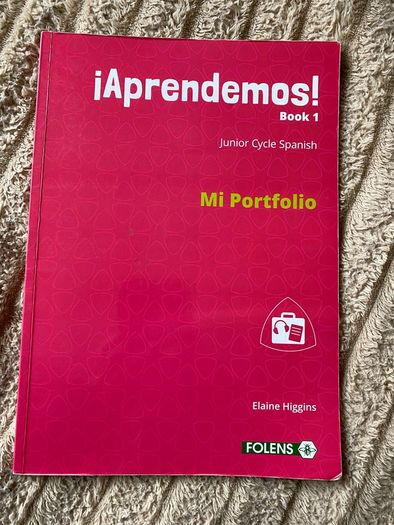 JC Spanish Aprendemos Book 1 Textbook & Portfolio
