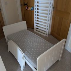 Cot - Adjustable Height