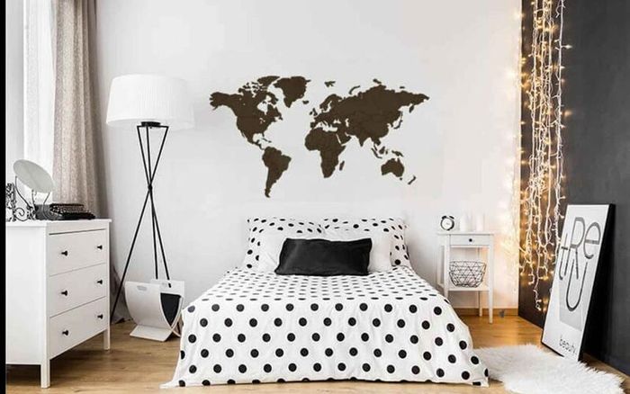 2D Classic Version Map of The World Country Borders and Names