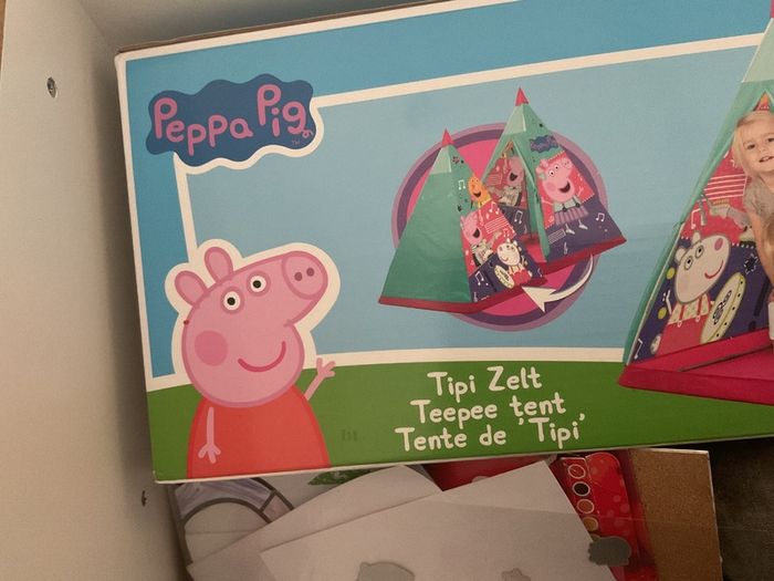 Peppa pig tipped and cocomelon chair