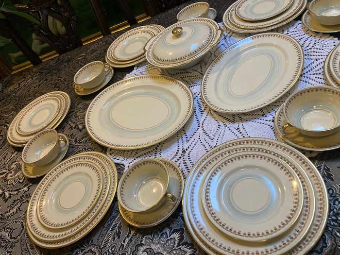 Vintage Gray's pottery dinner set