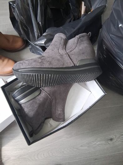 ladies ankle