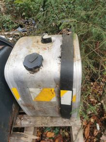 volvo truck fuel tank