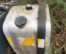 volvo truck fuel tank