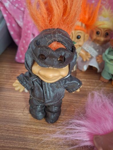 Trolls