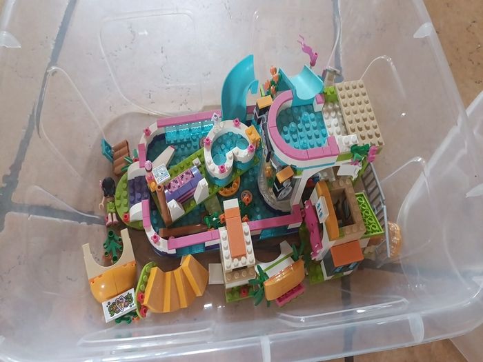 LEGO 41313 Friends Heartlake Summer Pool
