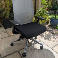 ergonomic office chair