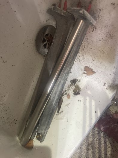 Belfast sink /. Butler