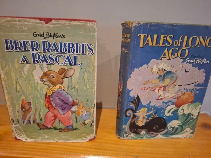 Enid Blyton Dean edition with dustjackets