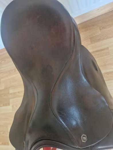 Farrington Saddle