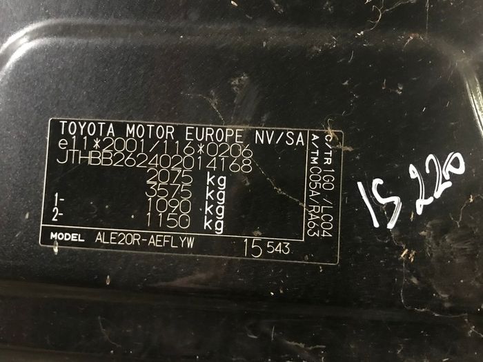 Lexus IS220D Braking