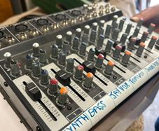 battery powered mixing desk