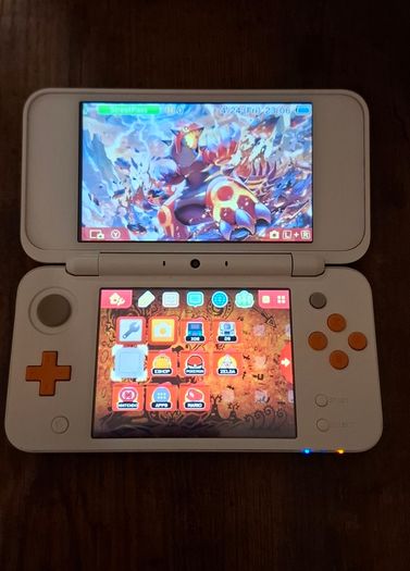 Nintendo New 2DS XL White and Orange