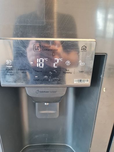 Lg American Fridge And Freezer