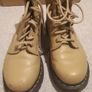 Dr. Marten Boots Image 3