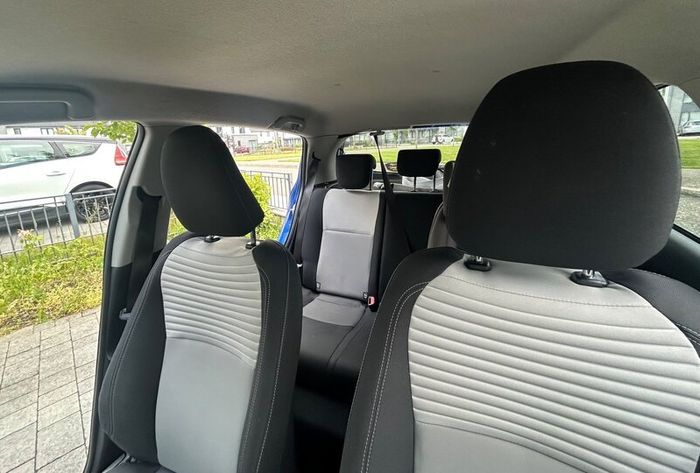 Toyota Yaris 2018 (182) 1.5 Petrol Hybrid  88,000