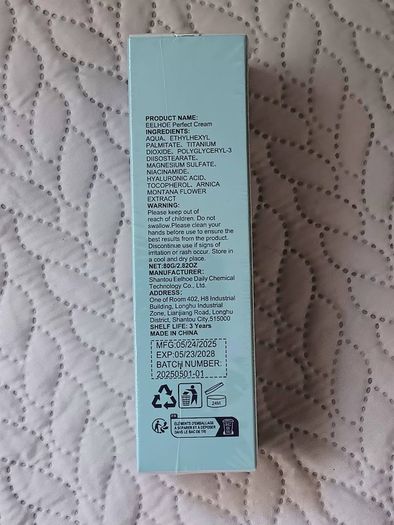 Perfect Cream All Over Body Makeup.