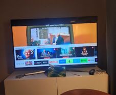 42" Samsung Smart Television - Excellent Condition