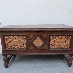 Antique Caswell Runyan Tennessee Red Cedar Chest, Style 4215, Restoration