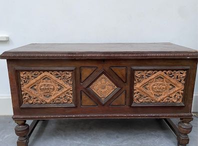 Antique Caswell Runyan Tennessee Red Cedar Chest, Style 4215, Restoration