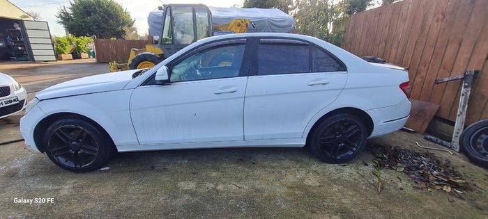 Mercedes Benz w204 08-14 C-Class c220 Parts @ OCG