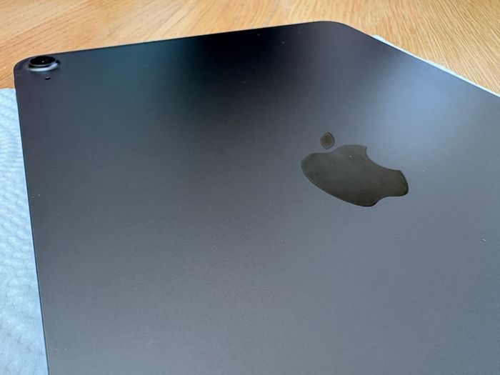 iPad Air 5th Generation WiFi + Cellular