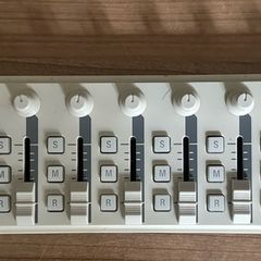 Korg Nanokontrol 2
