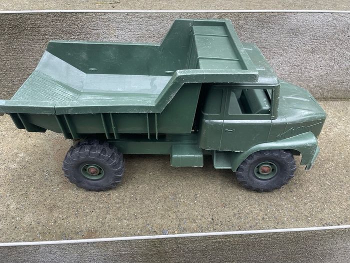 Vintage Scania military dump truck made by Plasto