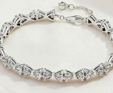 Pandora Sparkling Bow Chain Tennis Bracelet Brand New