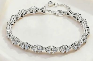 Pandora Sparkling Bow Chain Tennis Bracelet Brand New
