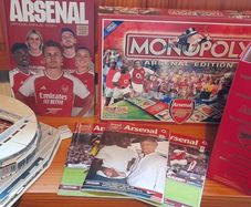 Arsenal Football Programmes and Memorabilia