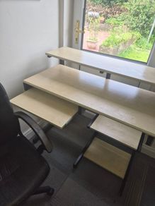 computer/study desk and chair