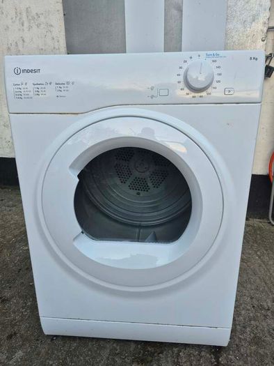 Indesit 8kg Vented Tumble Dryer