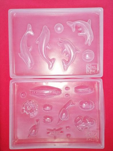 Two Moulds of Dolphins & Garden Bugs for Ten Euro
