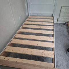 single bed,solid wood,oak top,grey.