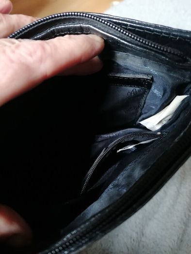 beautiful designer ashwood genuine leather black bag