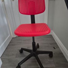 childs desk chair