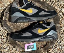 Rare Nike Air Max 180 Batman